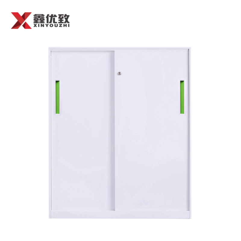 白色钢制文件柜