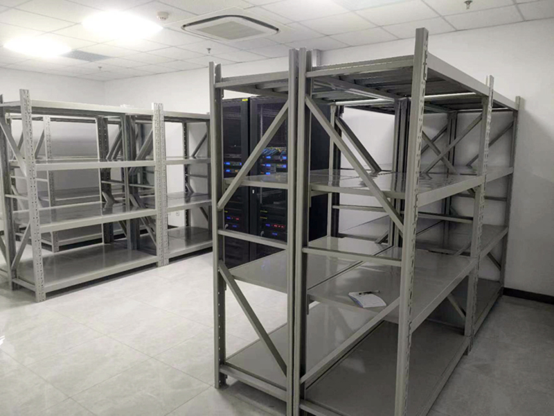 济南三甲医院货架安装案例